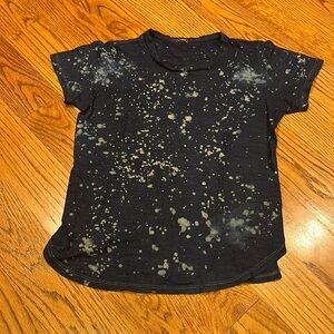 Monrow Woman’s Blue T-Shirt with Splatter Design Size L